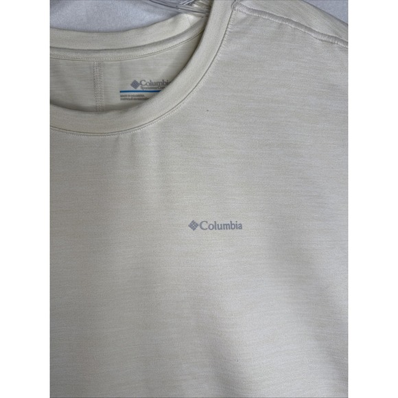 Columbia Womens Cropped T Shirt Cream M Short Sleeve Stretch Top - Picture 3 of 9